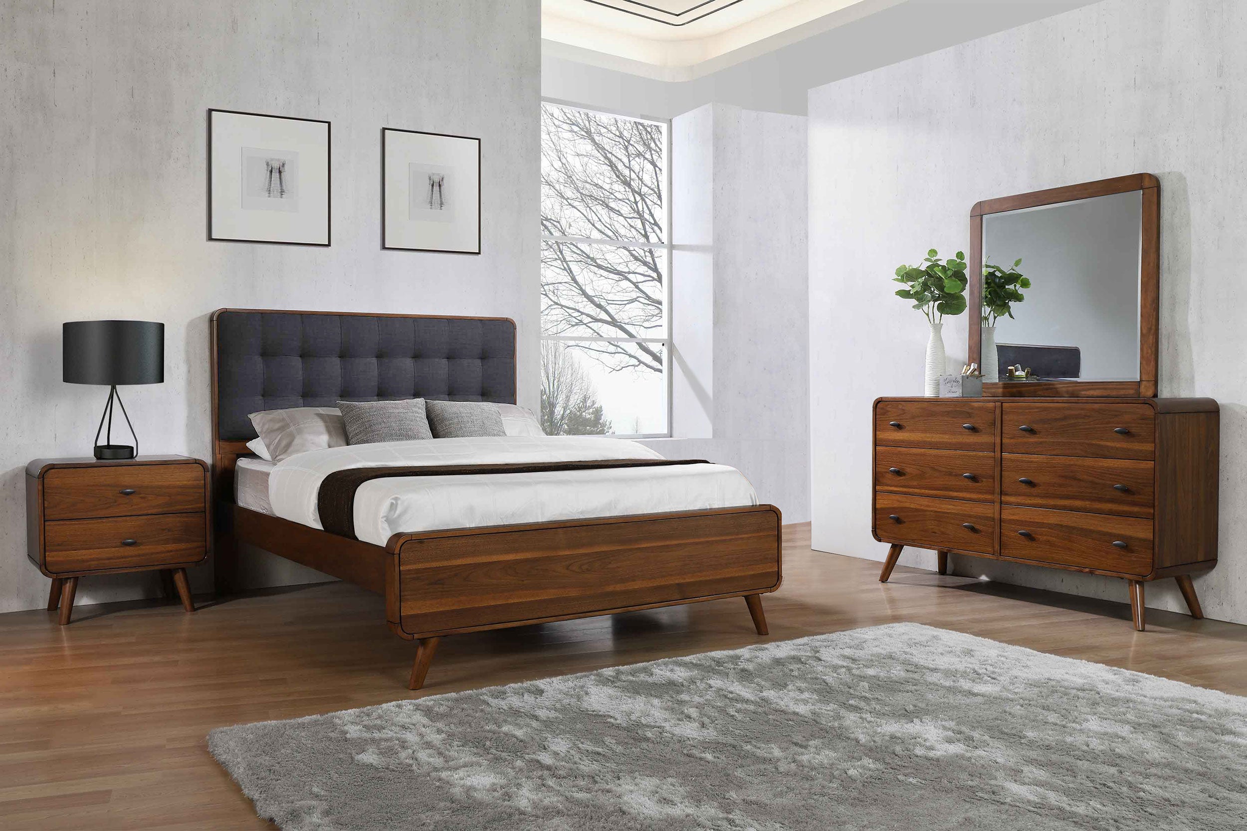Best Furniture Outlet - Coaster - Robyn 4-piece Eastern King Bedroom Set Dark Walnut - 205131KE-S4