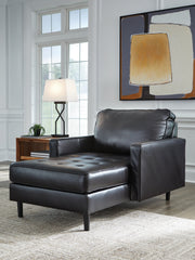 Best Furniture Outlet - Ashley Furniture - Bryceview Living Room - Chaise / Onyx - 2120515