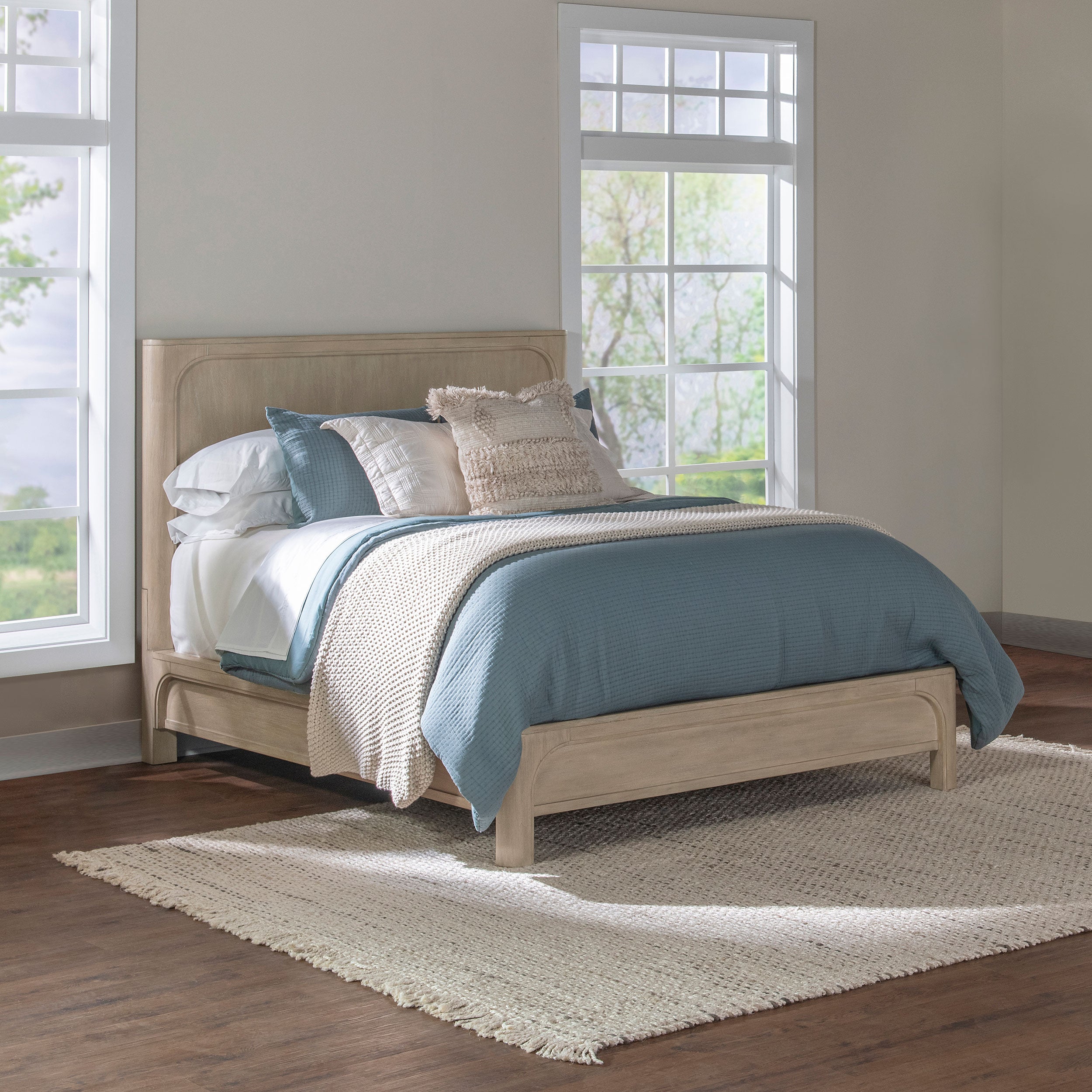 Best Furniture Outlet - Coaster - Solano 81-inch California King Panel Bed Weathered Mango - 222521KW