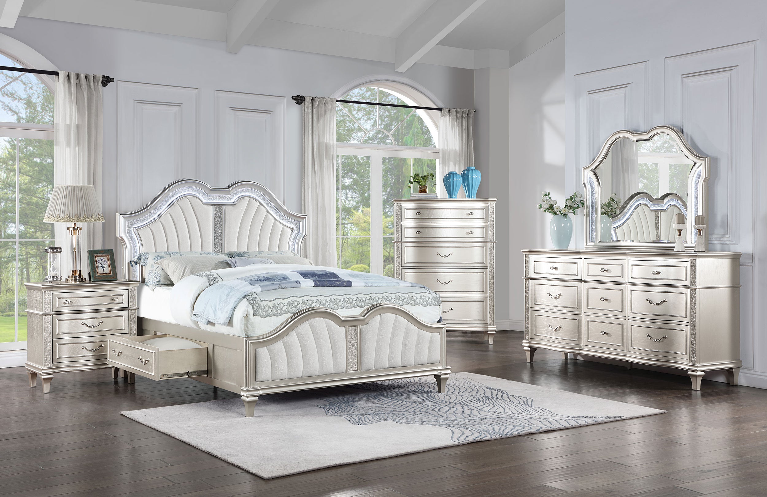 Best Furniture Outlet - Coaster - Evangeline 5-piece California King Bedroom Set Silver Oak - 223390KW-S5