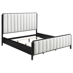 Brookmead 5-piece Upholstered Cal King Bedroom Set Black