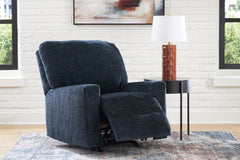 Aviemore Sofa, Loveseat and Recliner