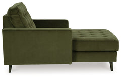 Reveon Lakes Living Room
