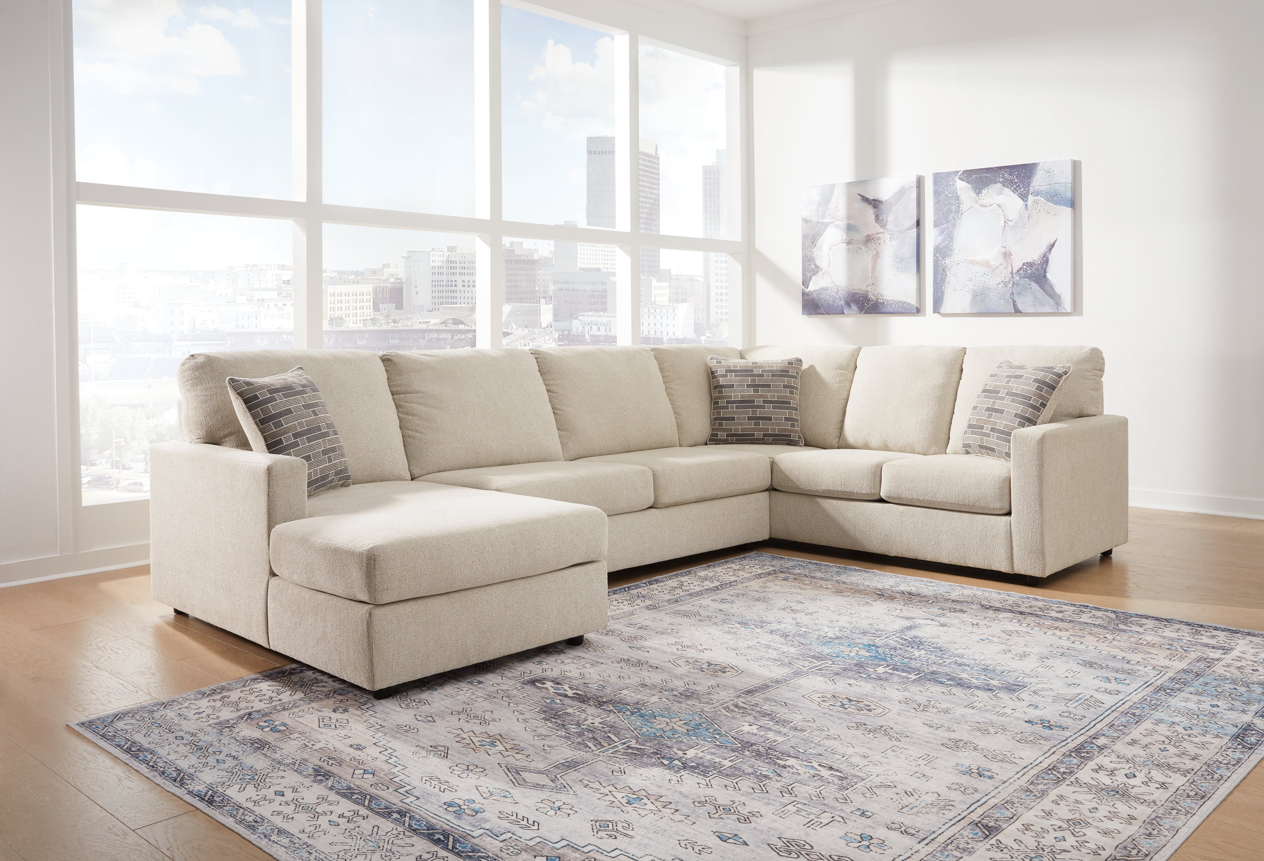 Best Furniture Outlet - Ashley Furniture - Edenfield Sectional - RAF 3-Piece Sectional with Chaise / Linen - 29004S1