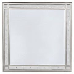 Camille 4-piece Eastern King Bedroom Set Metallic Mercury