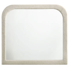 Sonya 4-piece Upholstered Queen Bedroom Set Ivory