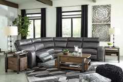 Samperstone Sectional