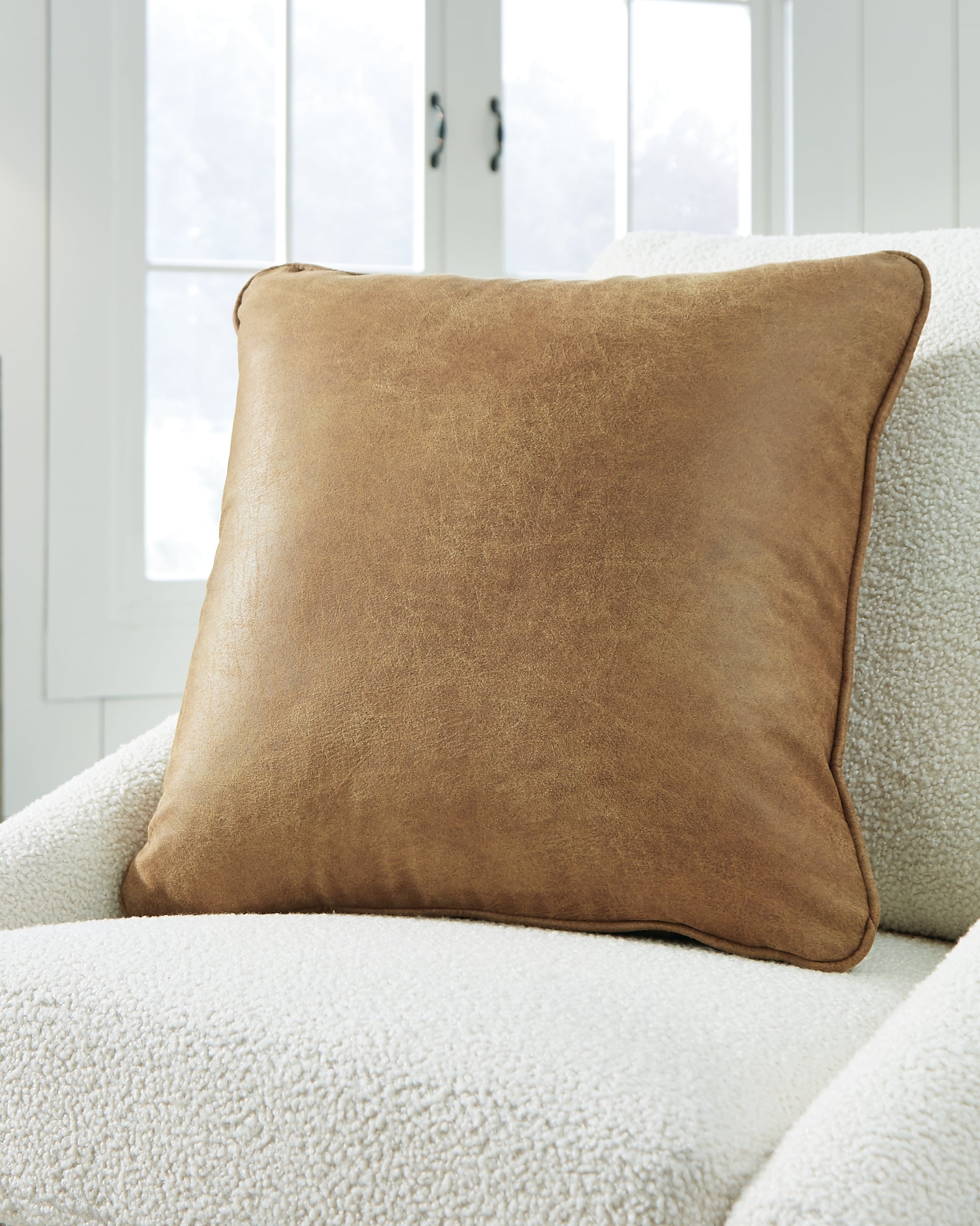 Best Furniture Outlet - Ashley Furniture - Cortnie Pillows - Pillow (4/CS) / Caramel - A1000953