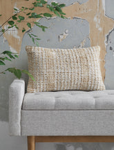 Best Furniture Outlet - Ashley Furniture - Hathby Pillows - Pillow (4/CS) / Tan/White - A1001048