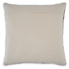 Nealton Pillows
