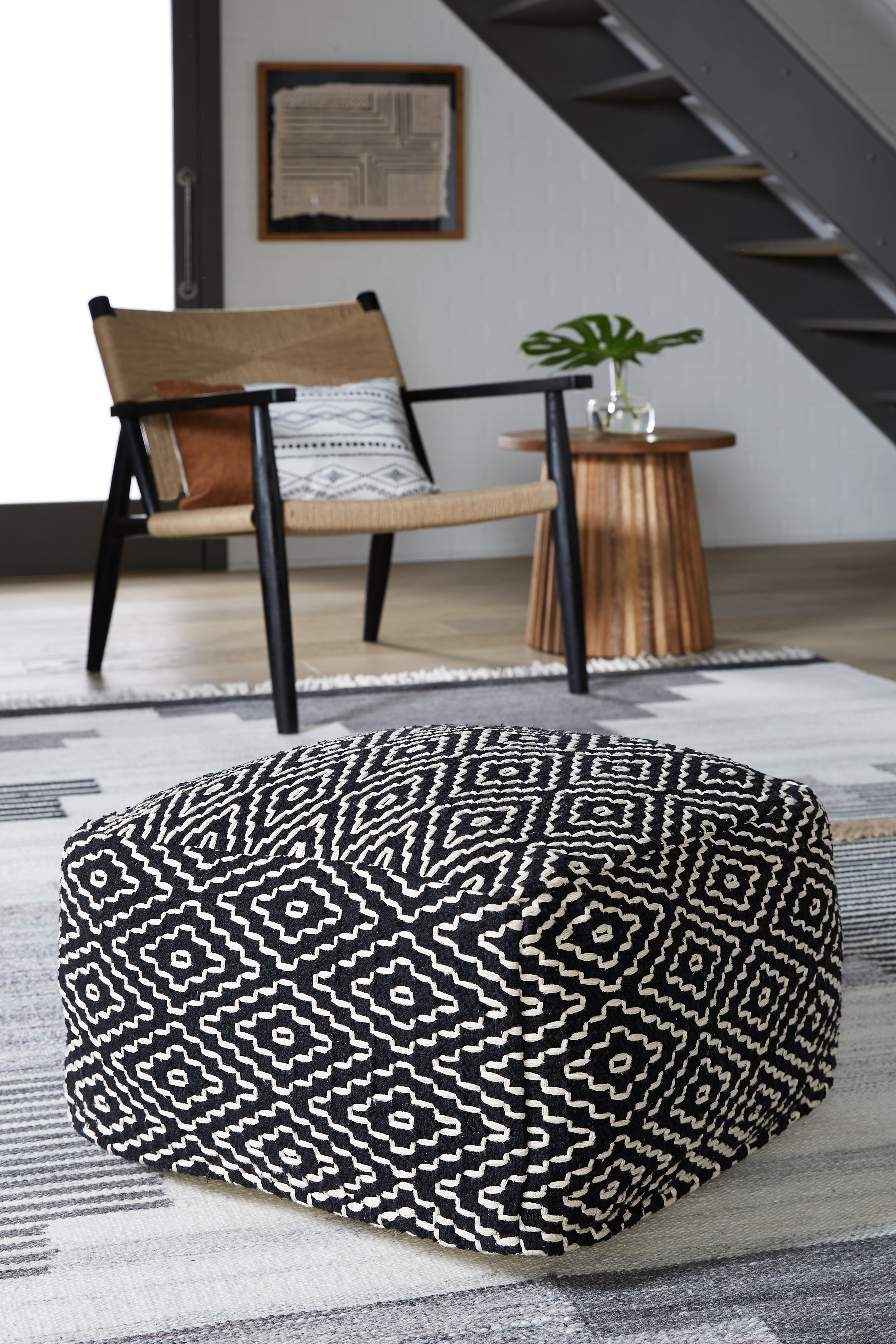 Best Furniture Outlet - Ashley Furniture - Jasett Pouf - Pouf / Black/Ivory - A1001058