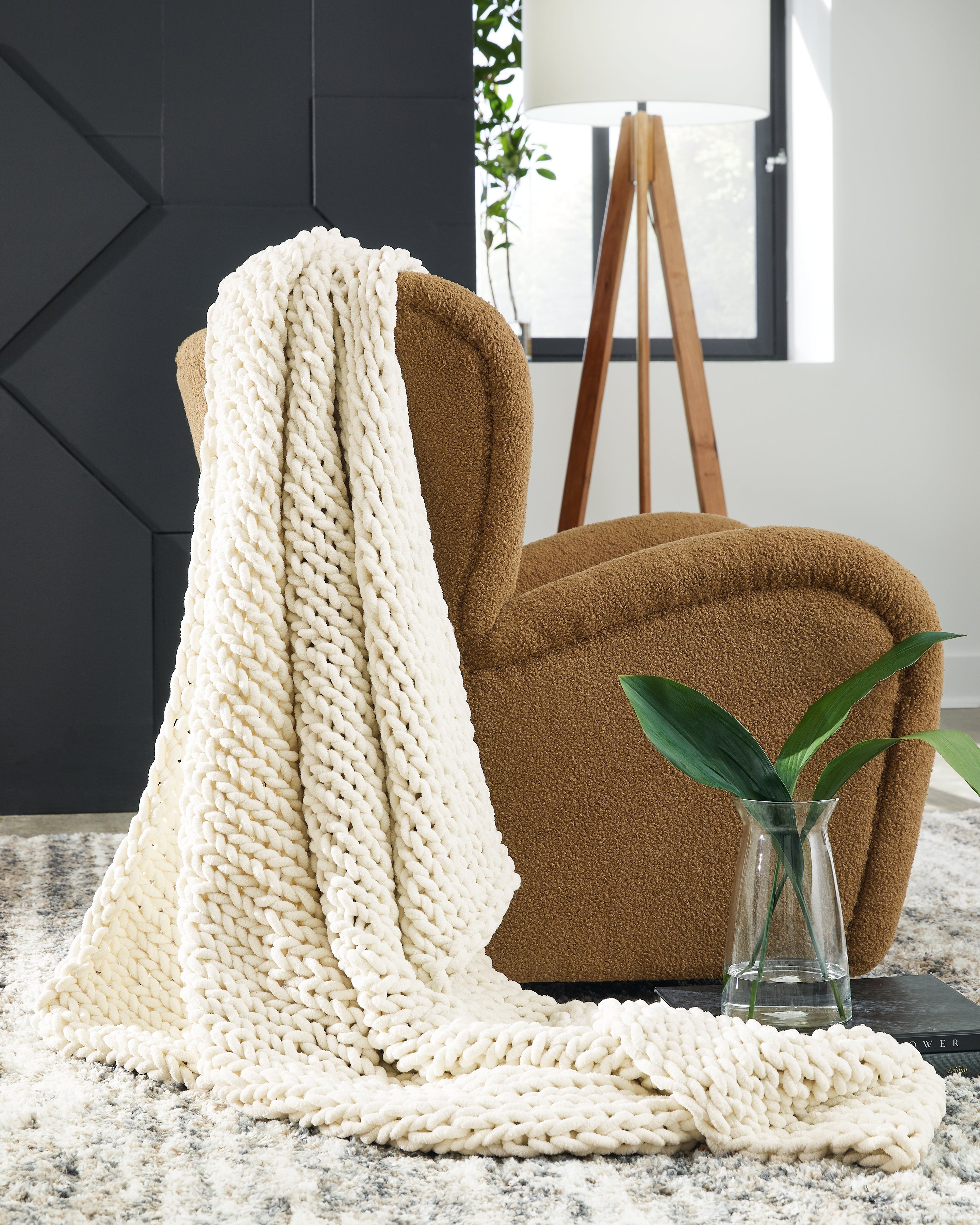 Best Furniture Outlet - Ashley Furniture - Chaddon Throw (Set of 3) - Throw (3/CS) / Ivory - A1001060
