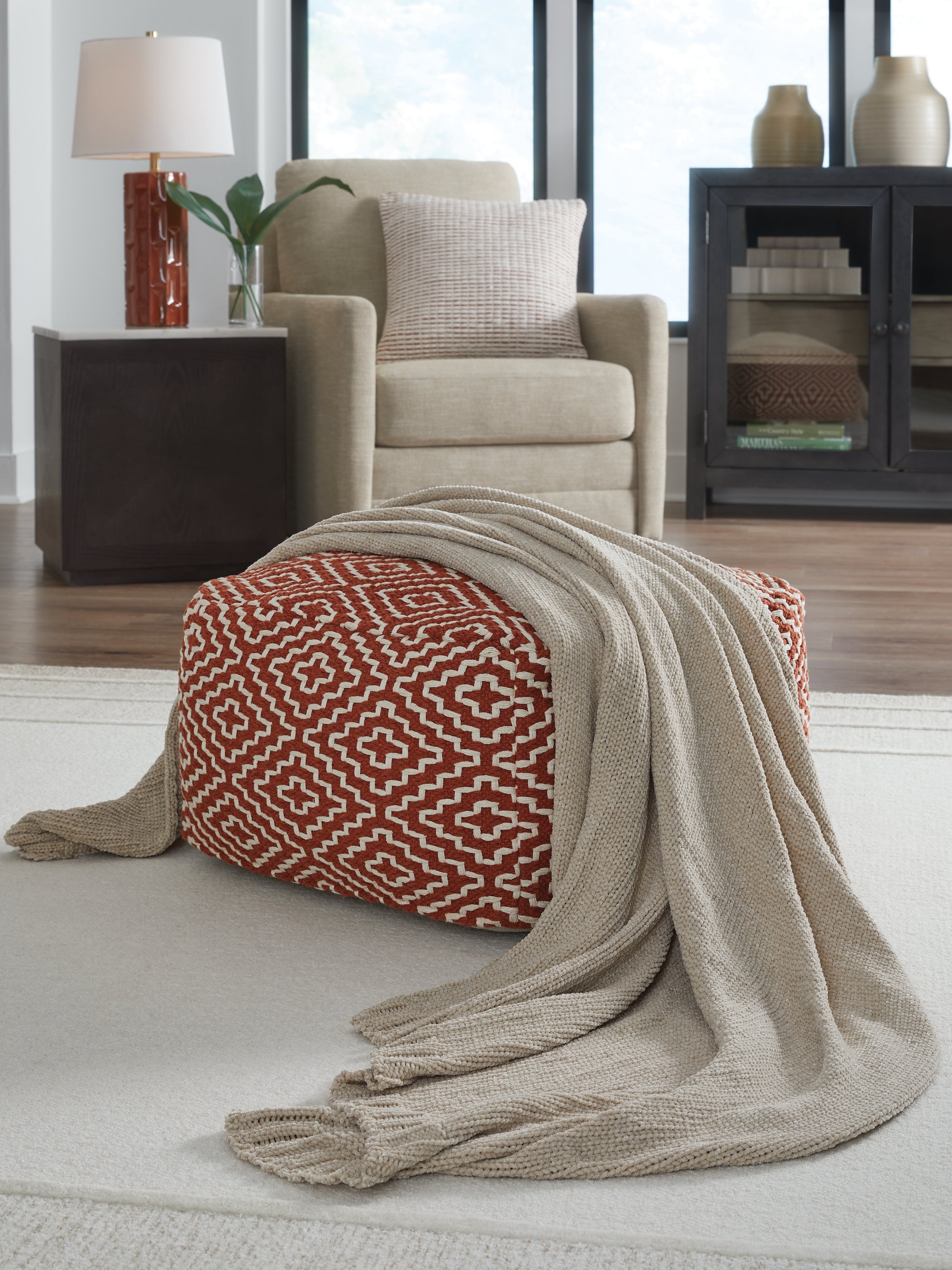 Best Furniture Outlet - Ashley Furniture - Anawood Throw (Set of 3) - Throw (3/CS) / Oatmeal - A1001096