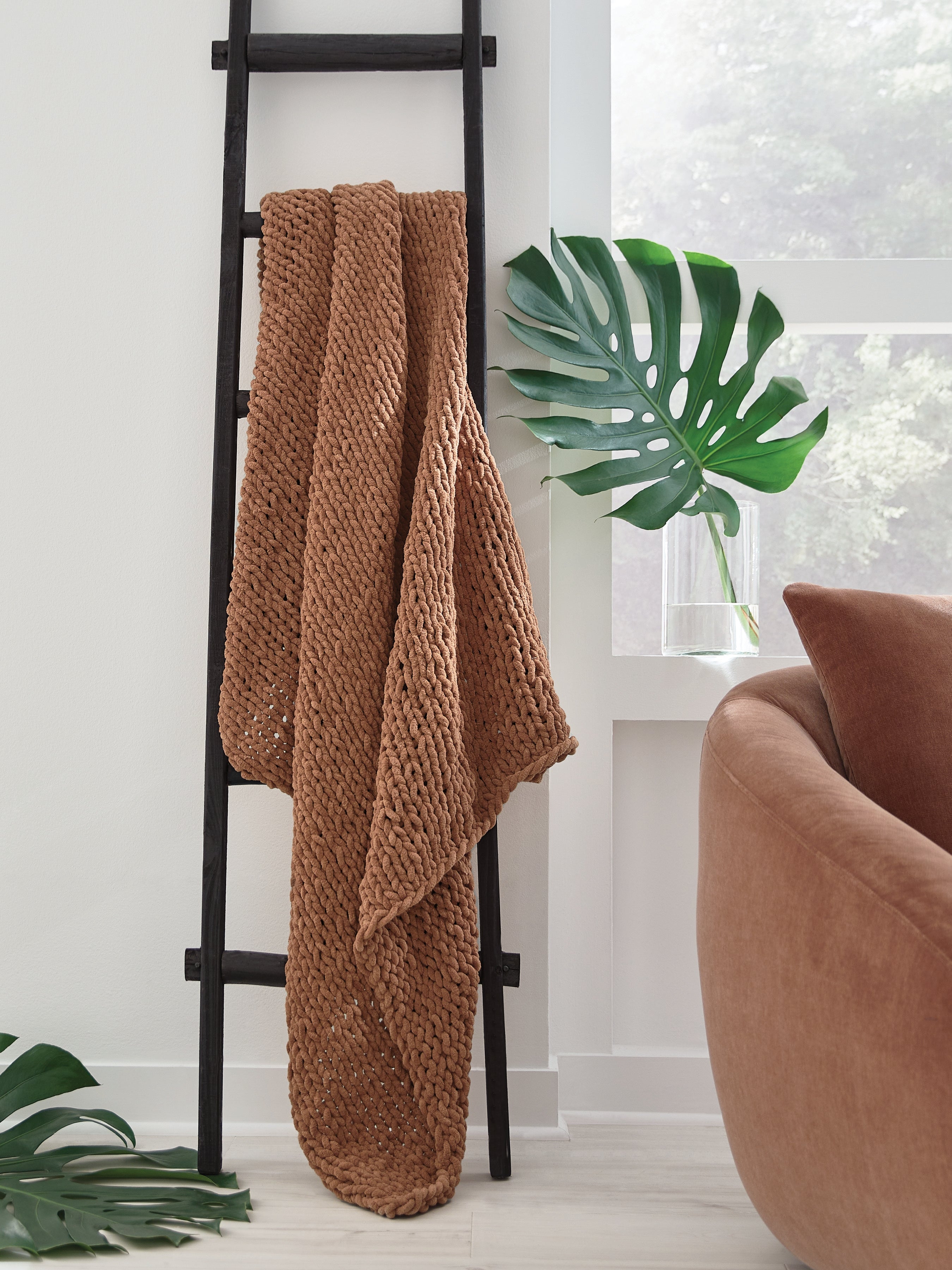 Best Furniture Outlet - Ashley Furniture - Chaddon Throw (Set of 3) - Throw (3/CS) - A1001179