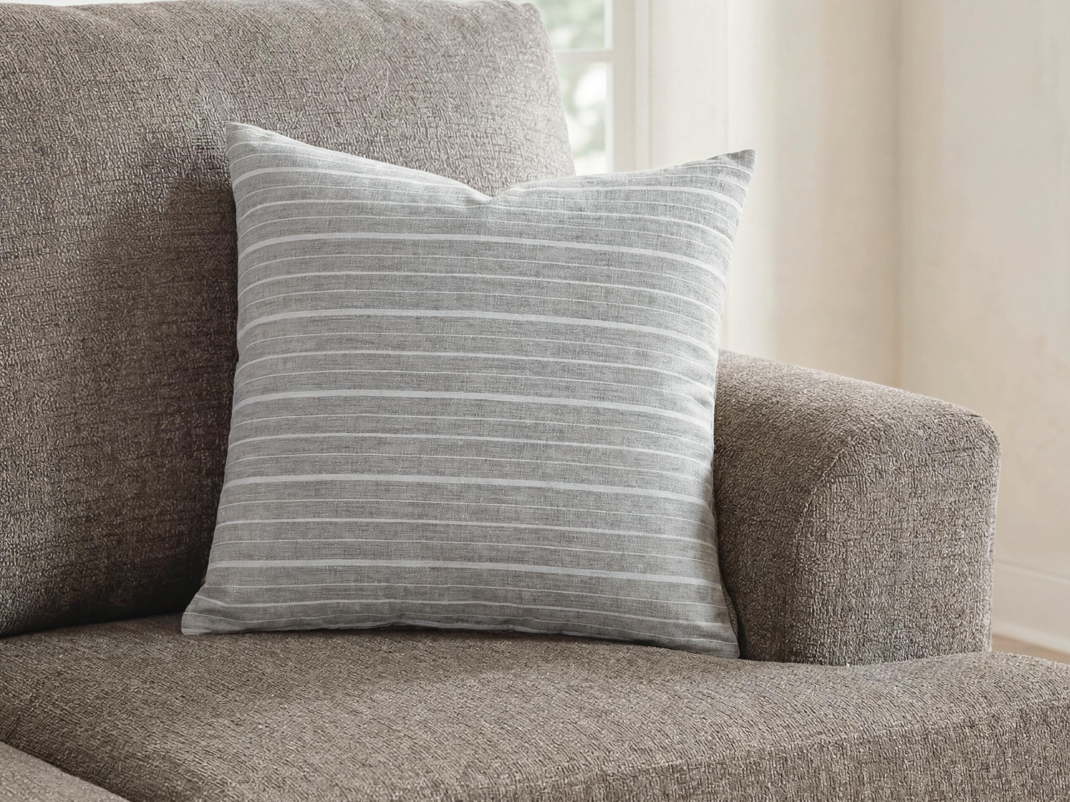 Best Furniture Outlet - Ashley Furniture - Vernthrone Pillows - Pillow (4/CS) - A1001184