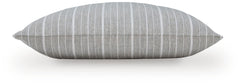 Vernthrone Pillows