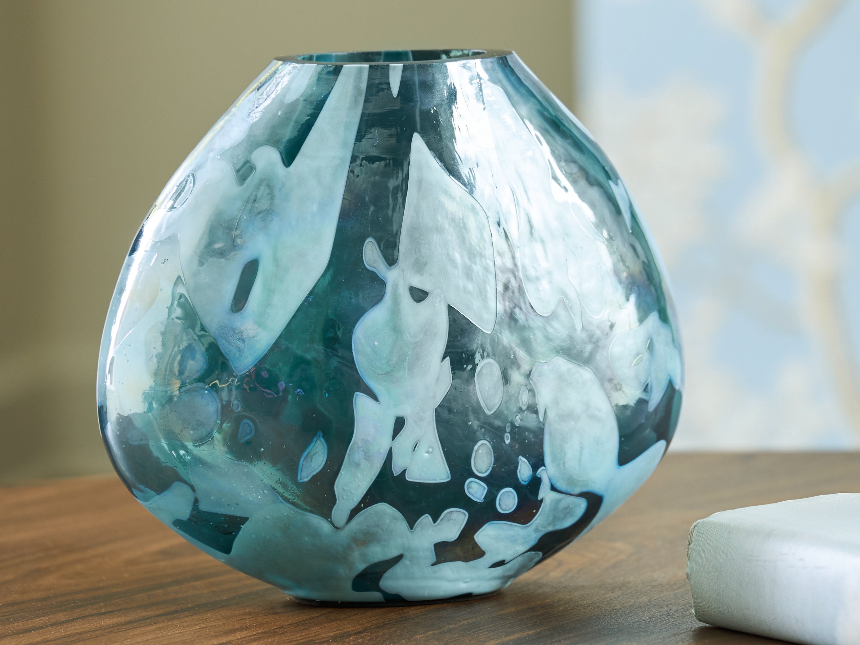 Best Furniture Outlet - Ashley Furniture - Cartshaw Vase - Vase / Iridescent Teal - A2000738