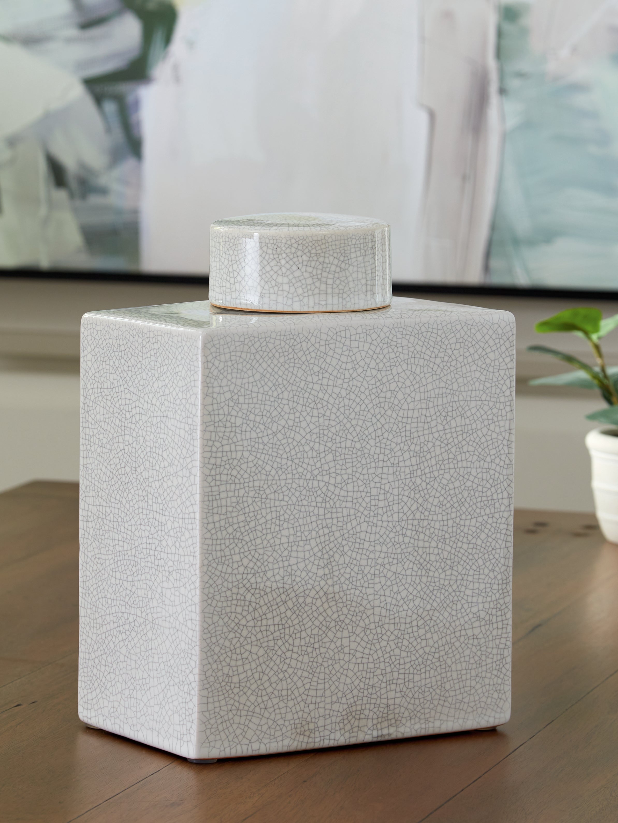 Best Furniture Outlet - Ashley Furniture - Haddworth Jar - Jar / Antique White - A2000779