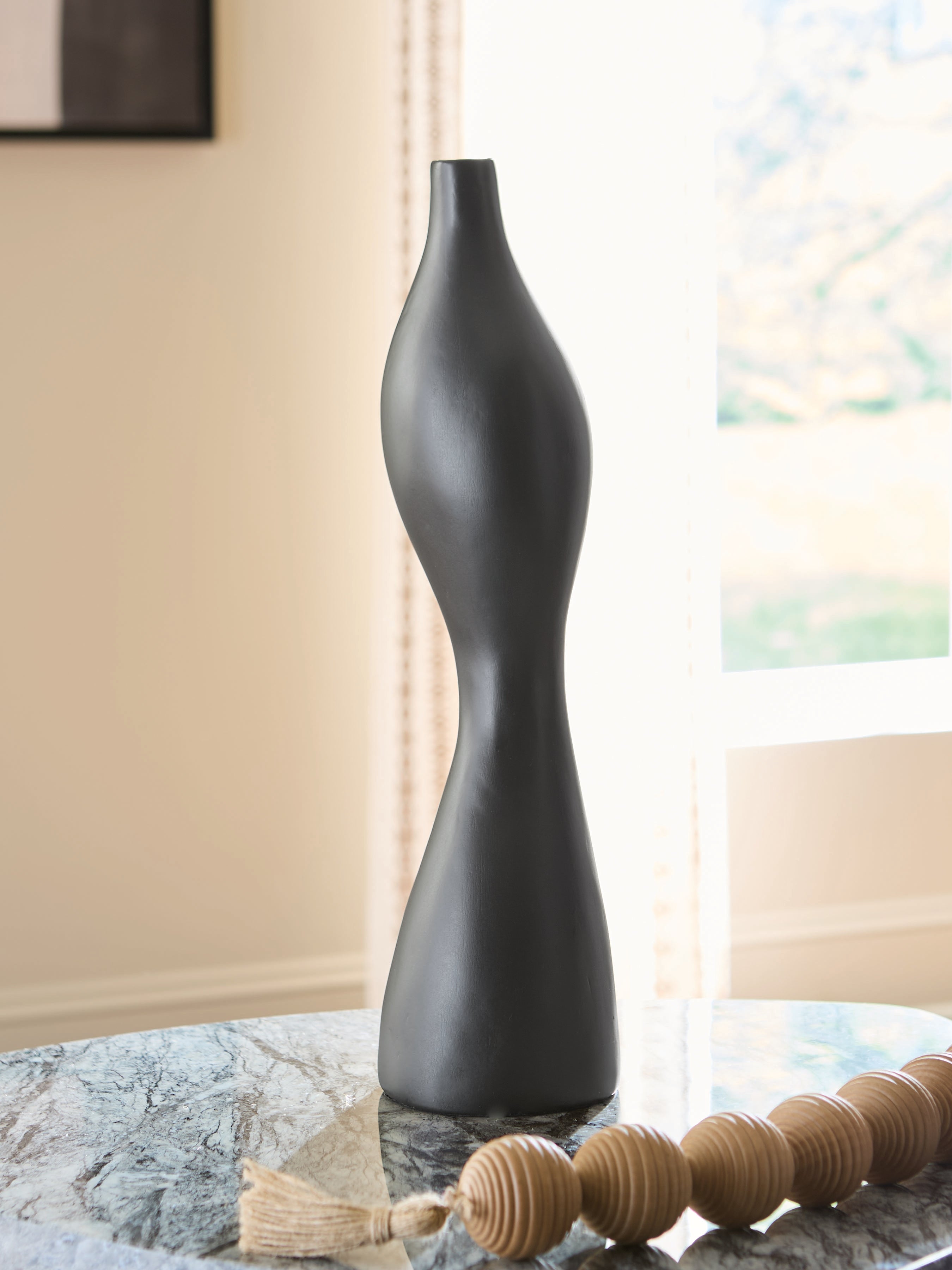 Best Furniture Outlet - Ashley Furniture - Judsen Vase - Vase / Black - A2000835