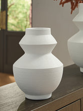 Best Furniture Outlet - Ashley Furniture - Naveen Vase - Vase / White - A2000870