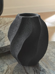 Best Furniture Outlet - Ashley Furniture - Judworth Vase - Vase / Black - A2000875