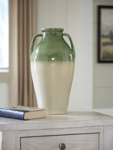 Best Furniture Outlet - Ashley Furniture - Andorbury Vase - Vase - A2000914