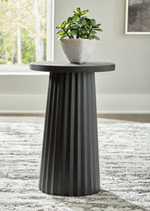 Best Furniture Outlet - Ashley Furniture - Ceilby Accent Table - Accent Table / Black - A4000603