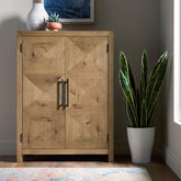 Best Furniture Outlet - Ashley Furniture - Clayburns Bar Cabinet - Bar Cabinet - A4000744