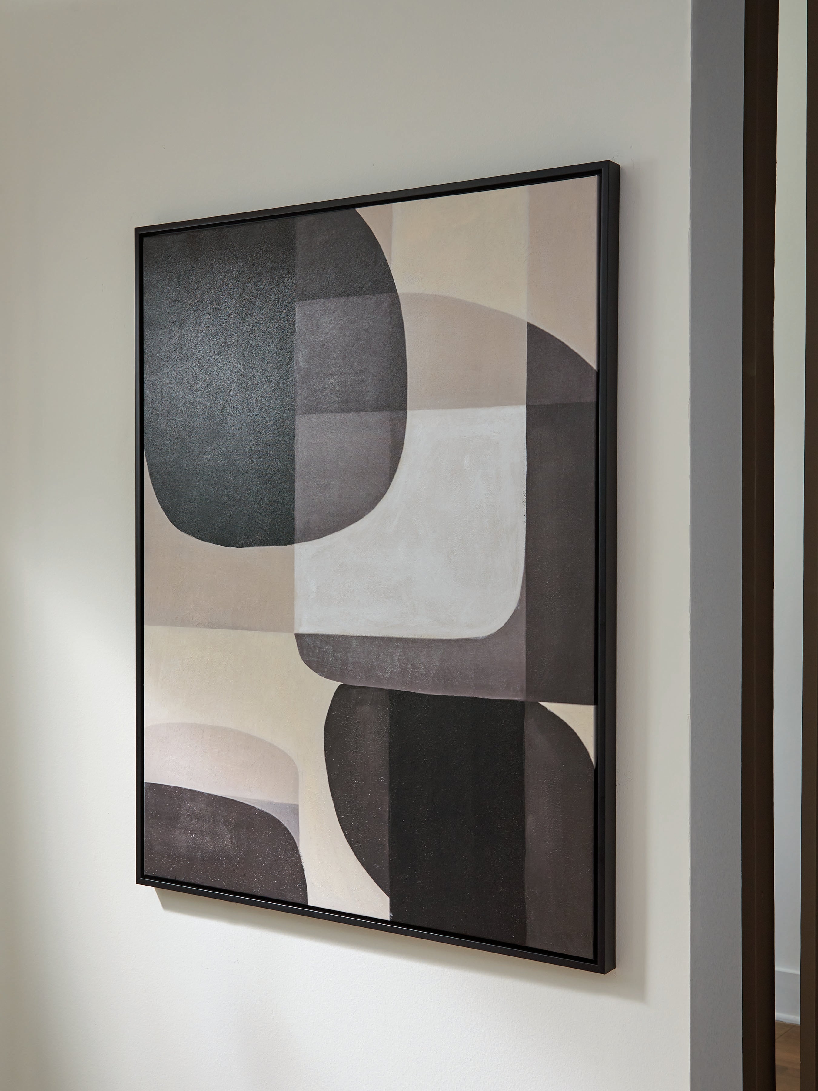 Best Furniture Outlet - Ashley Furniture - Kesleigh Wall Decor - Wall Art / Black/White - A8000495