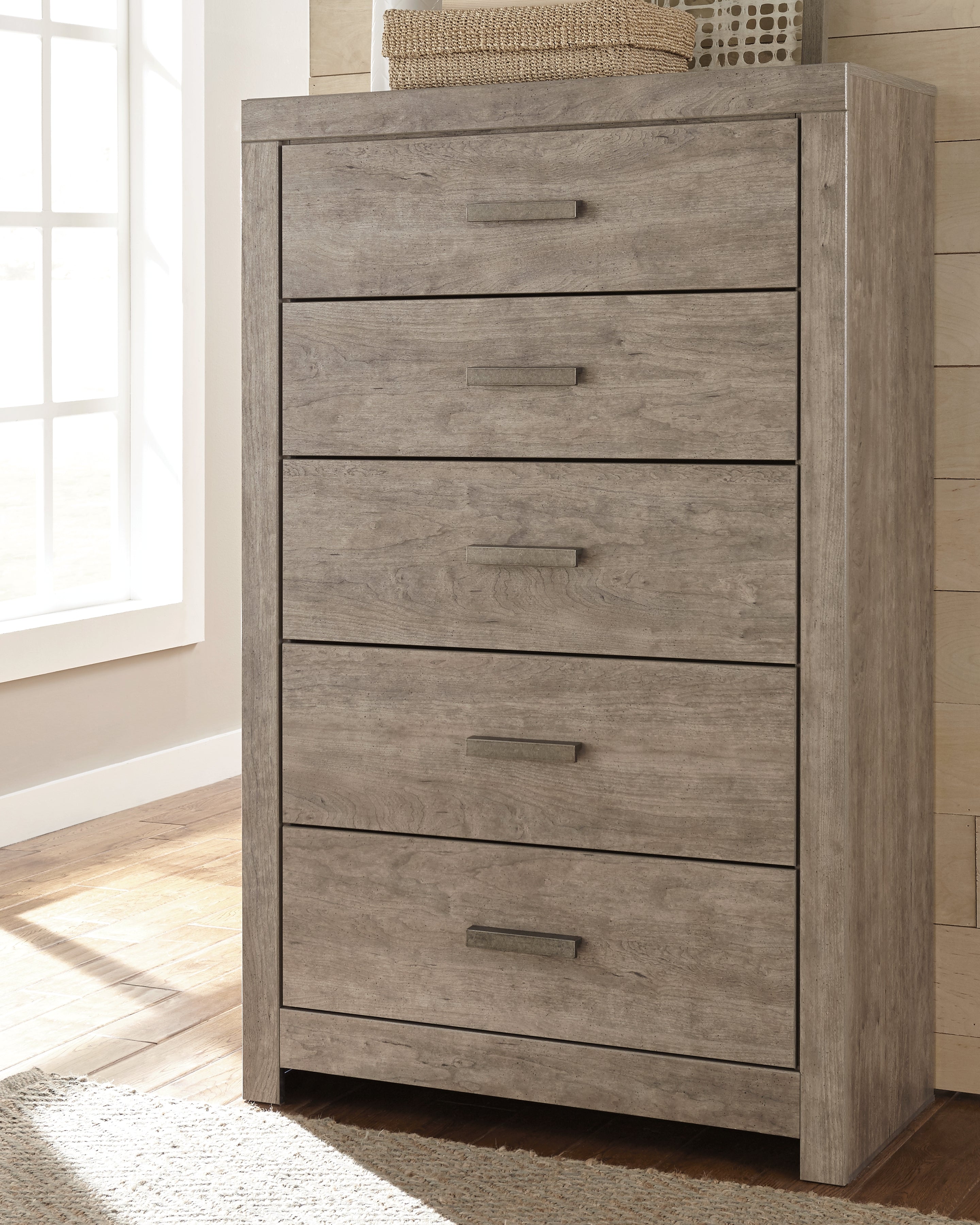 Best Furniture Outlet - Ashley Furniture - Culverbach Bedroom - Five Drawer Chest / Gray - B070-46