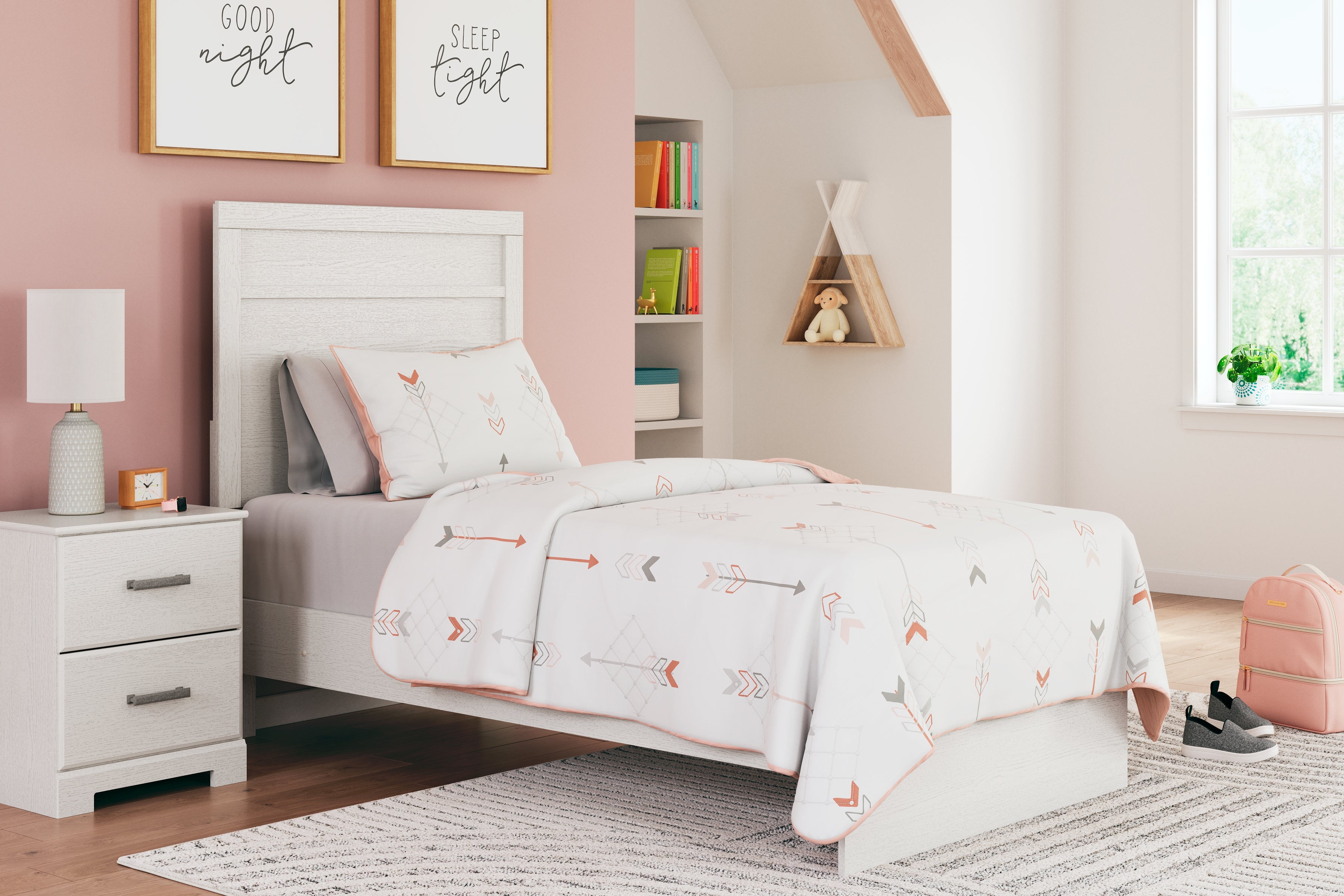 Best Furniture Outlet - Ashley Furniture - Stelsie Bedroom - Twin Panel Bed / White - B2588B12