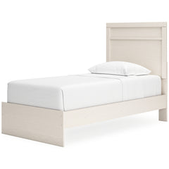 Stelsie Bedroom