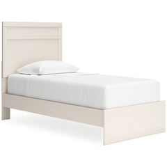 Stelsie Bedroom