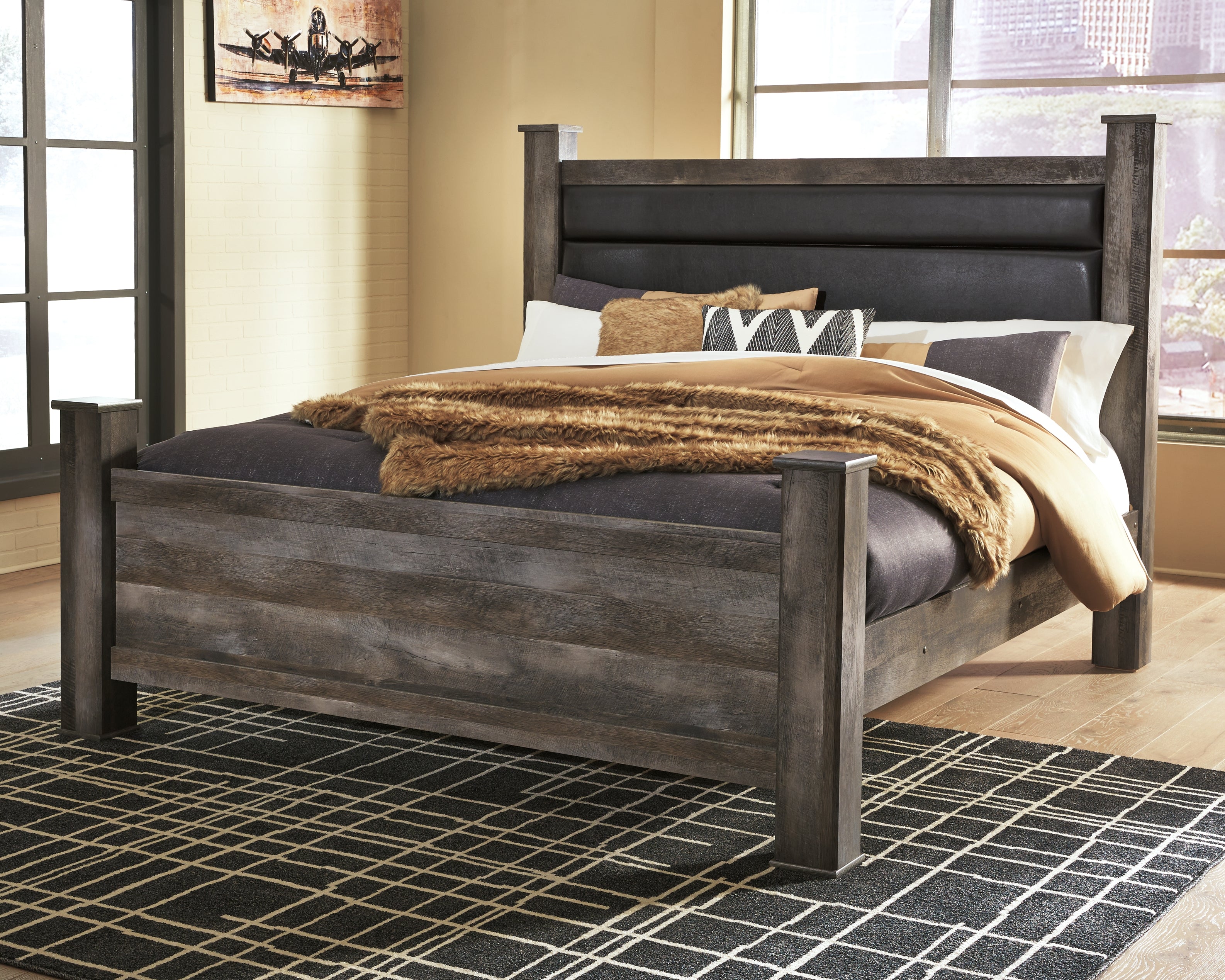 Best Furniture Outlet - Ashley Furniture - Wynnlow Bedroom - King Poster Bed / Gray - B440B6
