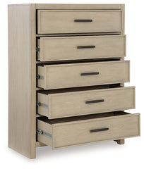 Calmoro Bedroom