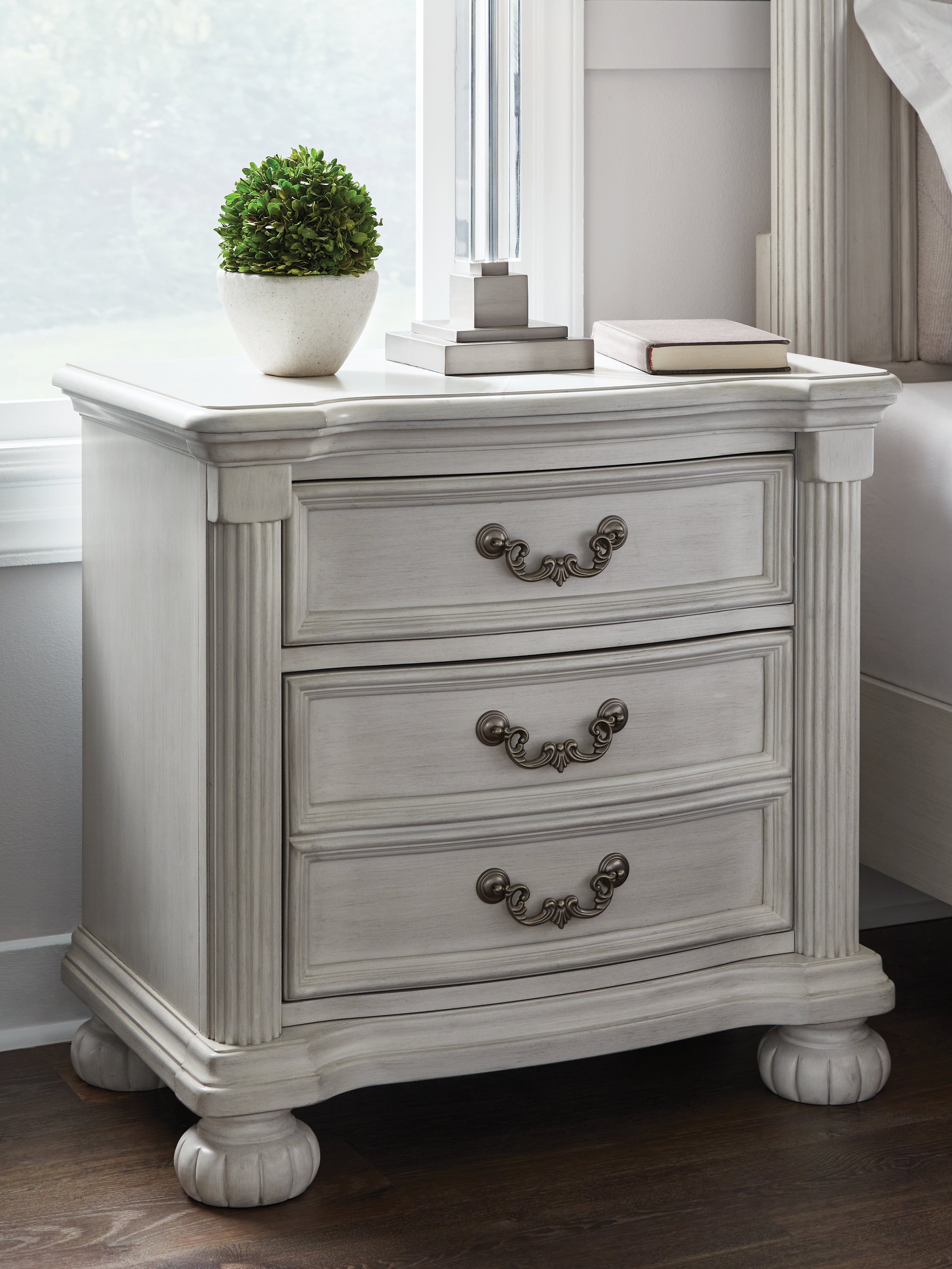 Best Furniture Outlet - Ashley Furniture - Montelaine Bedroom - Three Drawer Night Stand / Antique White - B795-93