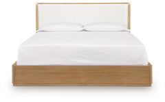 Pamaria Bedroom