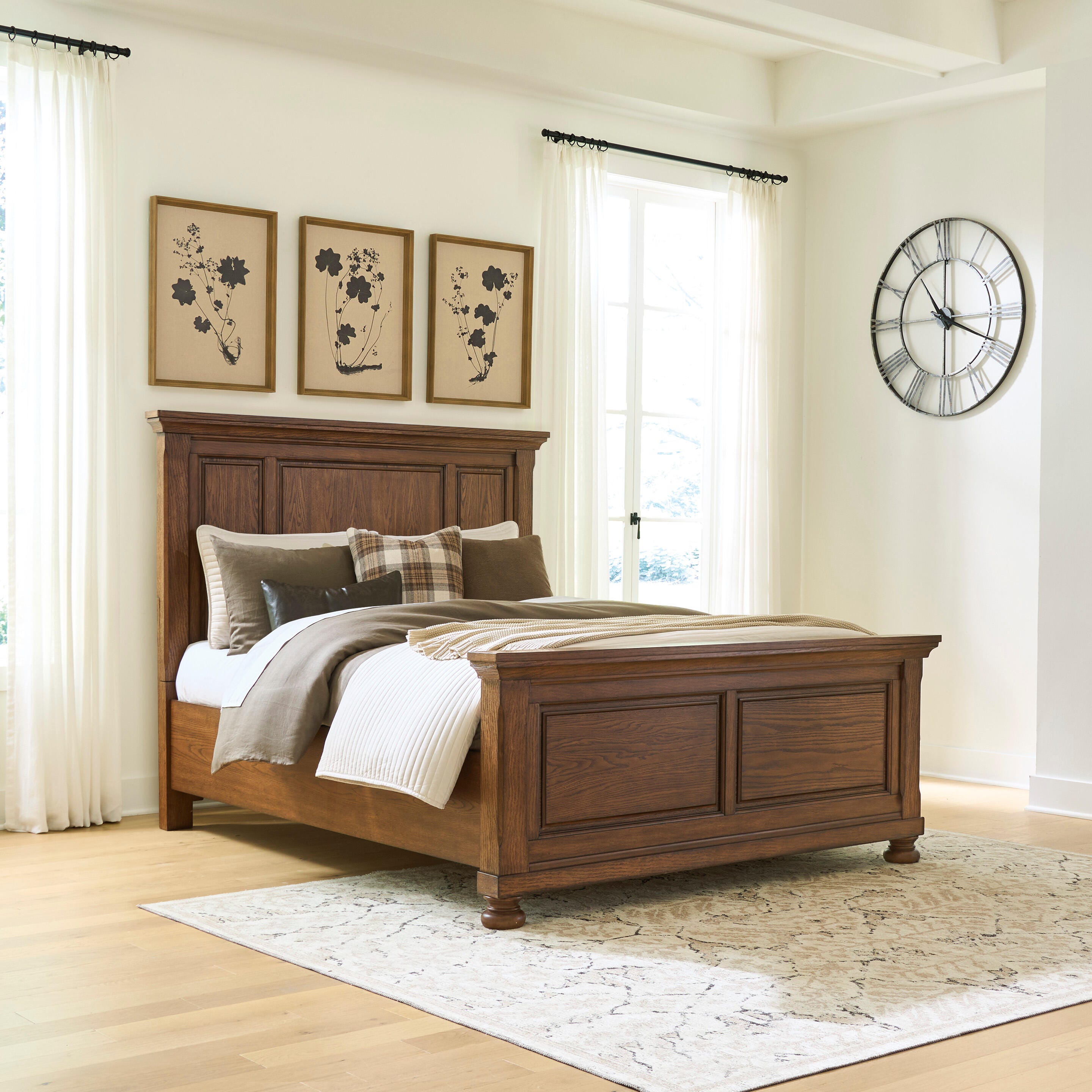 Best Furniture Outlet - Ashley Furniture - Zackaryn Bedroom - Queen Panel Bed / Warm Brown - PCB807B2