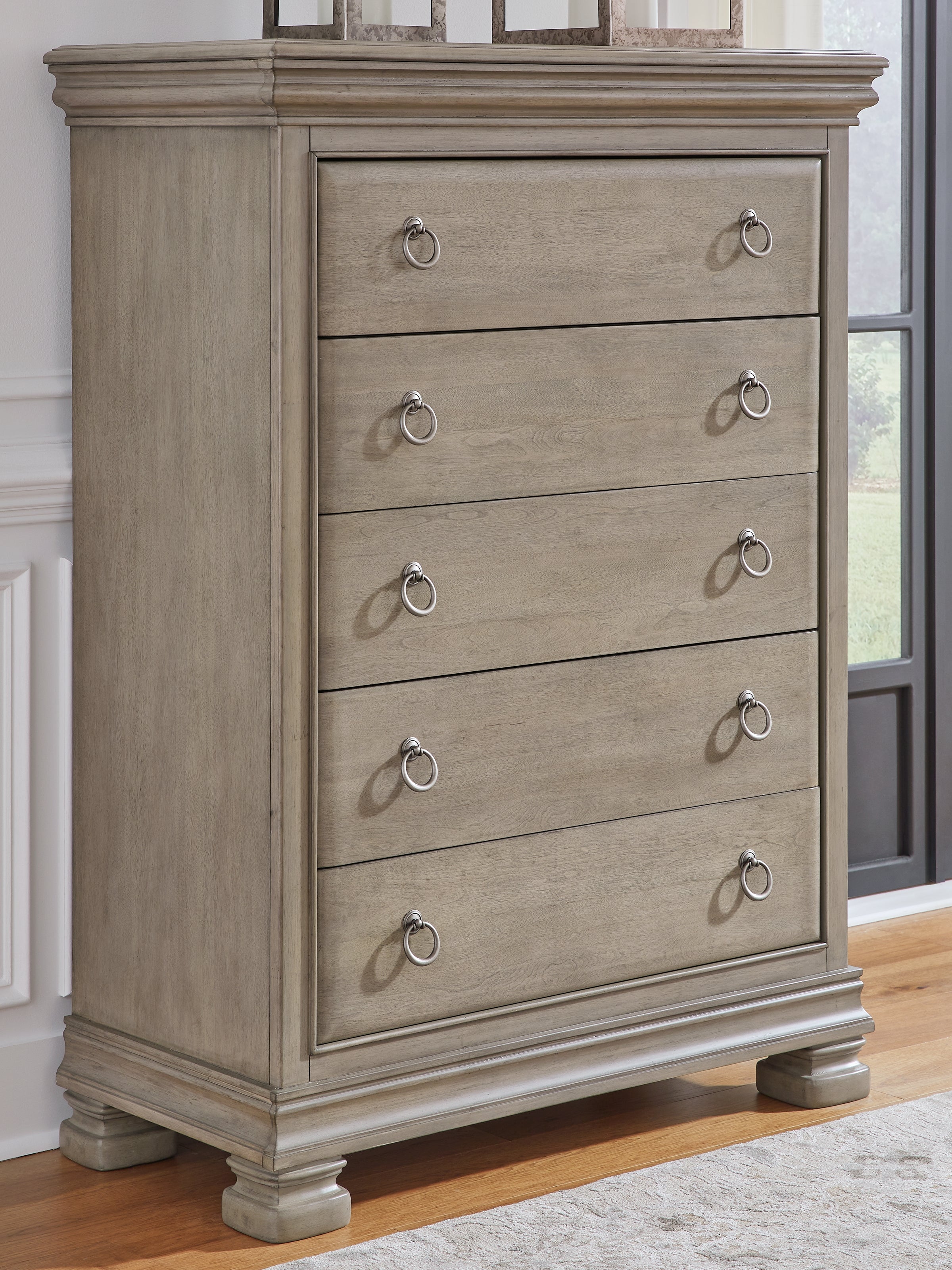 Best Furniture Outlet - Ashley Furniture - Lexorne Bedroom - Dresser / Gray - B924-31