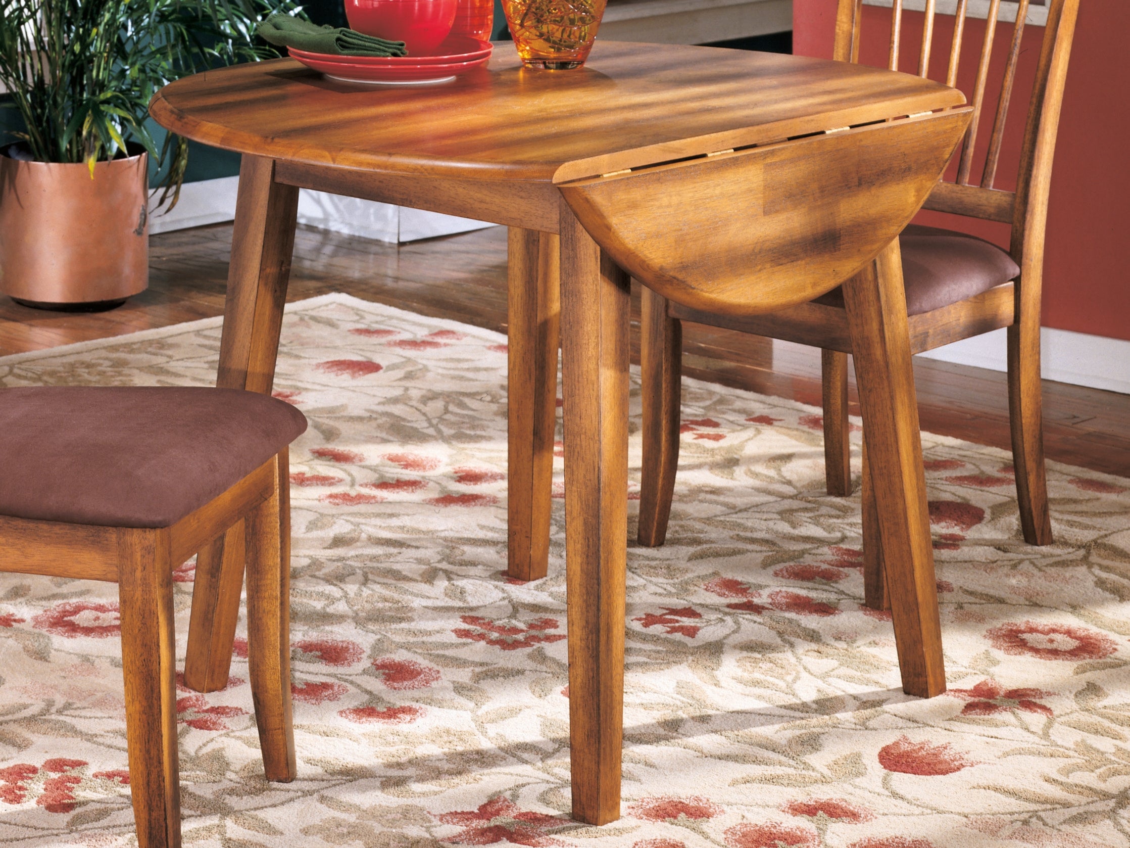 Best Furniture Outlet - Ashley Furniture - Berringer Dining Room - Dining Chair (Set of 2) / Rustic Brown - D199-01X2