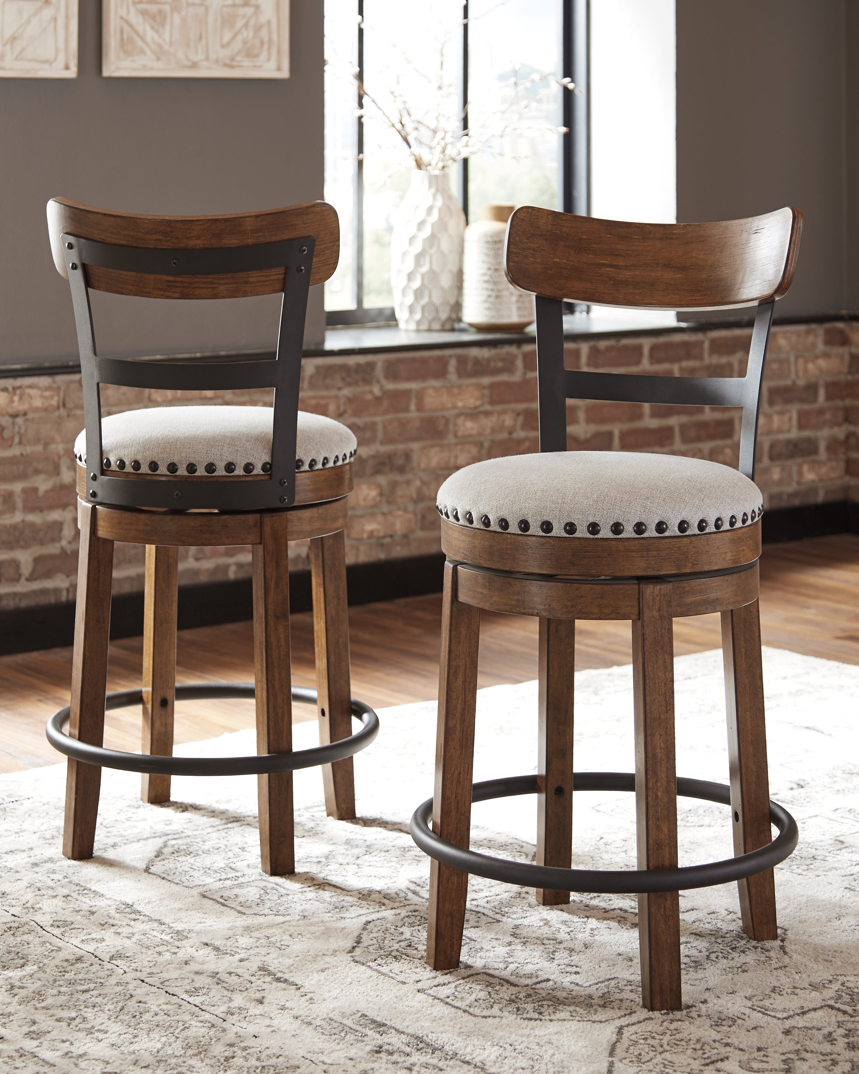 Best Furniture Outlet - Ashley Furniture - Valebeck Dining Room - UPH Swivel Barstool (1/CN) / Brown - D546-424