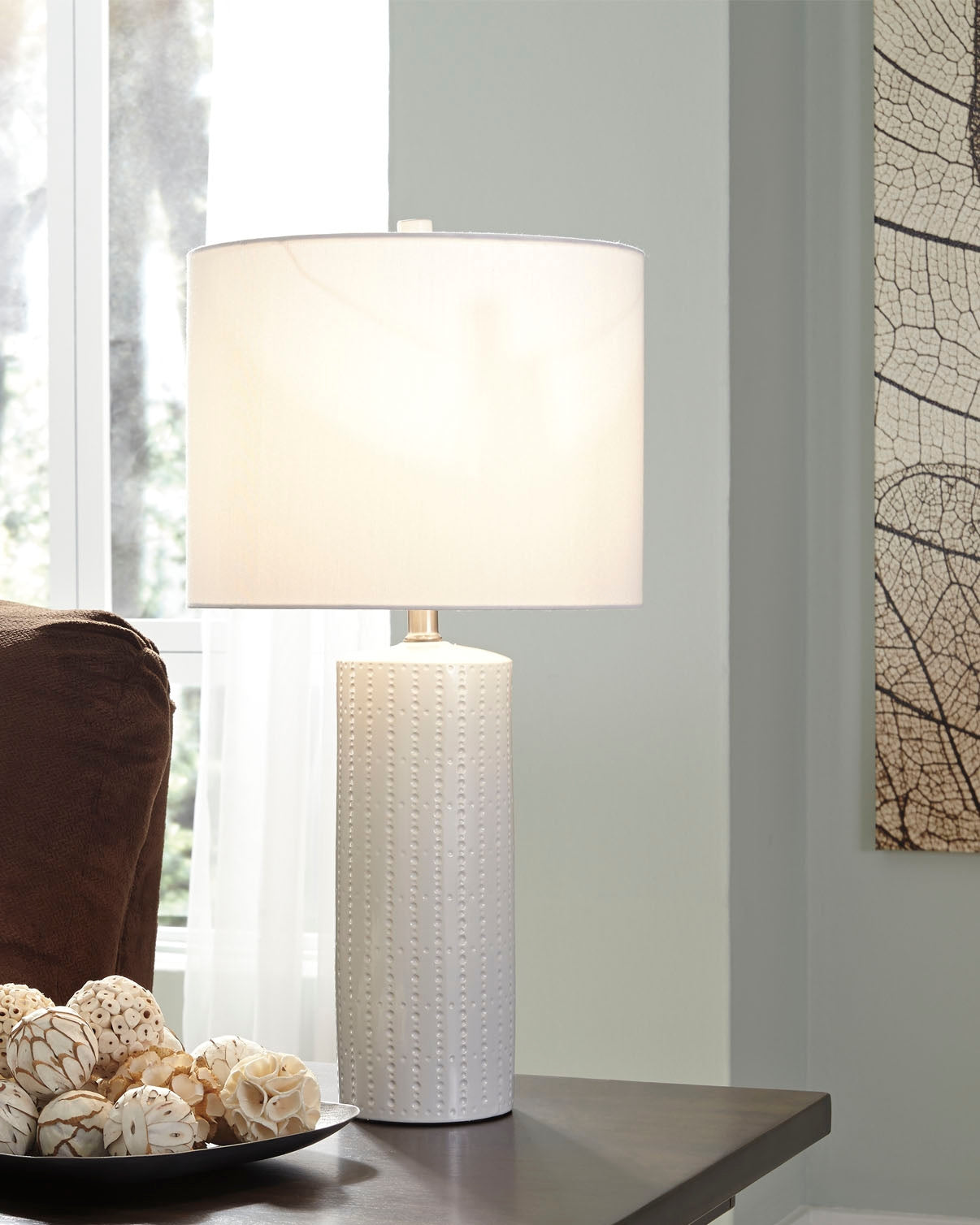 Best Furniture Outlet - Ashley Furniture - Steuben Lighting - Ceramic Table Lamp (Set of 2) / White - L177904