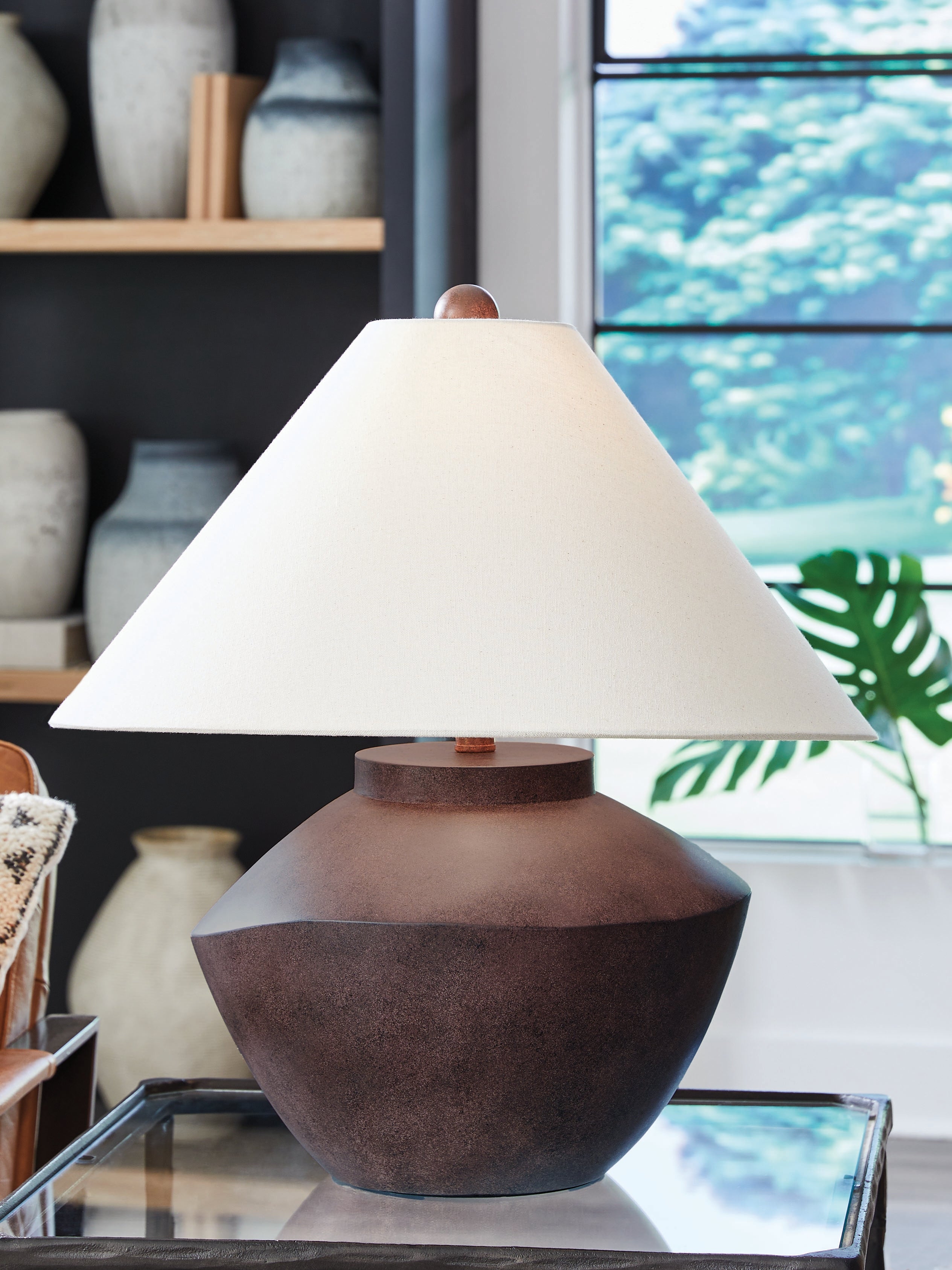 Best Furniture Outlet - Ashley Furniture - Honsworth Lighting - Poly Table Lamp (1/CN) / Antique Brown - L235994