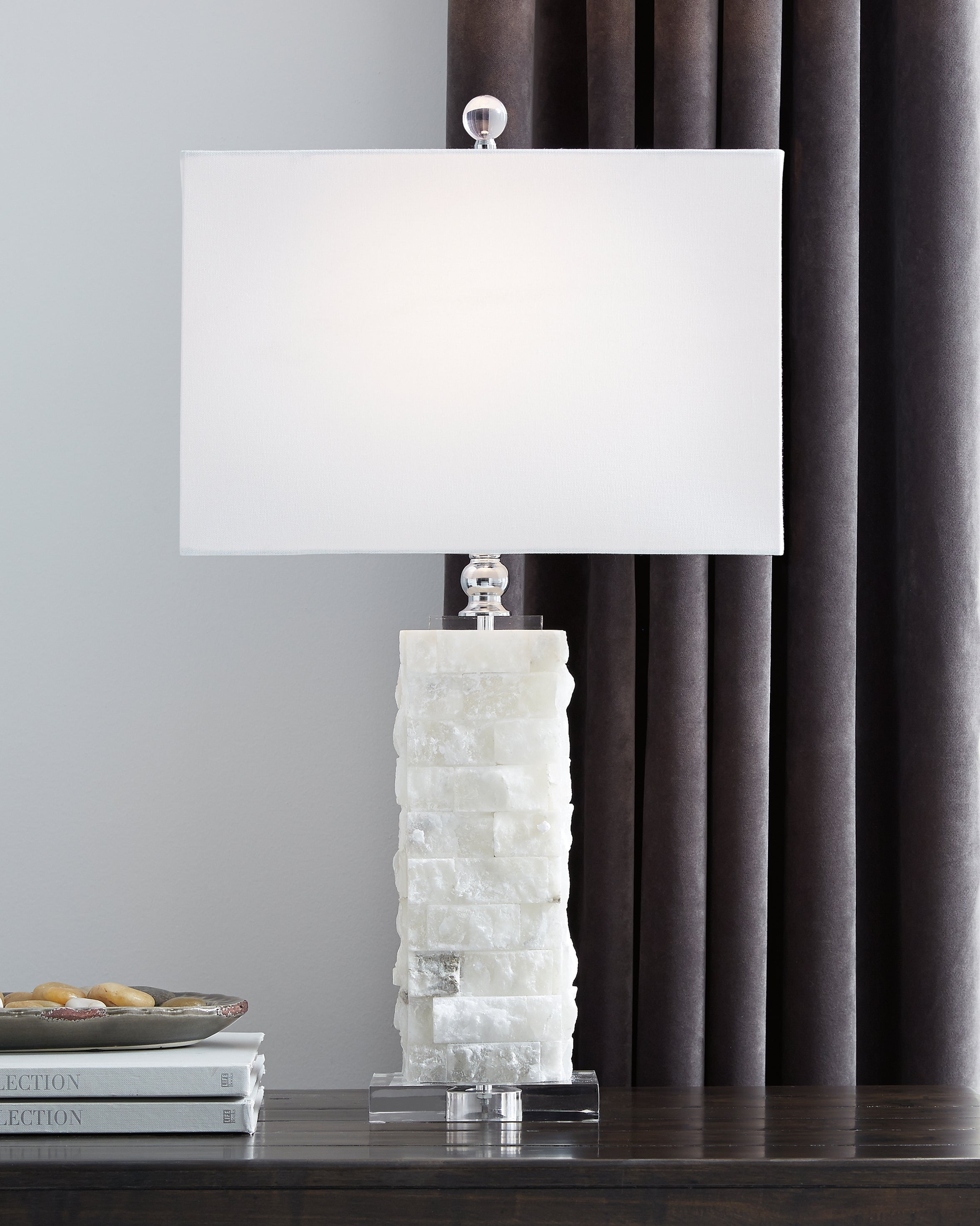Best Furniture Outlet - Ashley Furniture - Malise Lighting - Table Lamp (Set of 2) / White - L429014X2