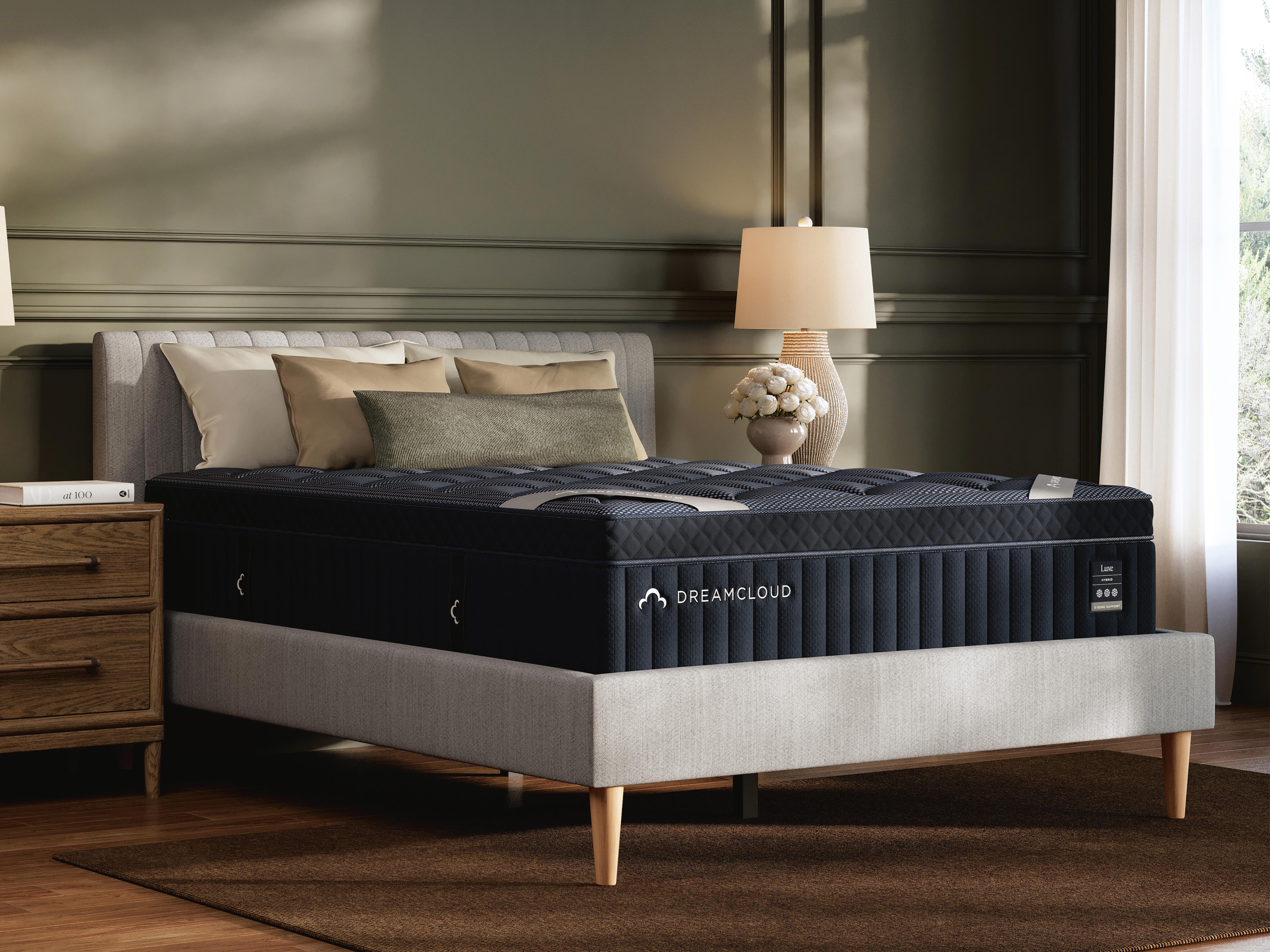 Best Furniture Outlet - Ashley Furniture - DreamCloud Luxe Hybrid Mattresses - Twin - M13711