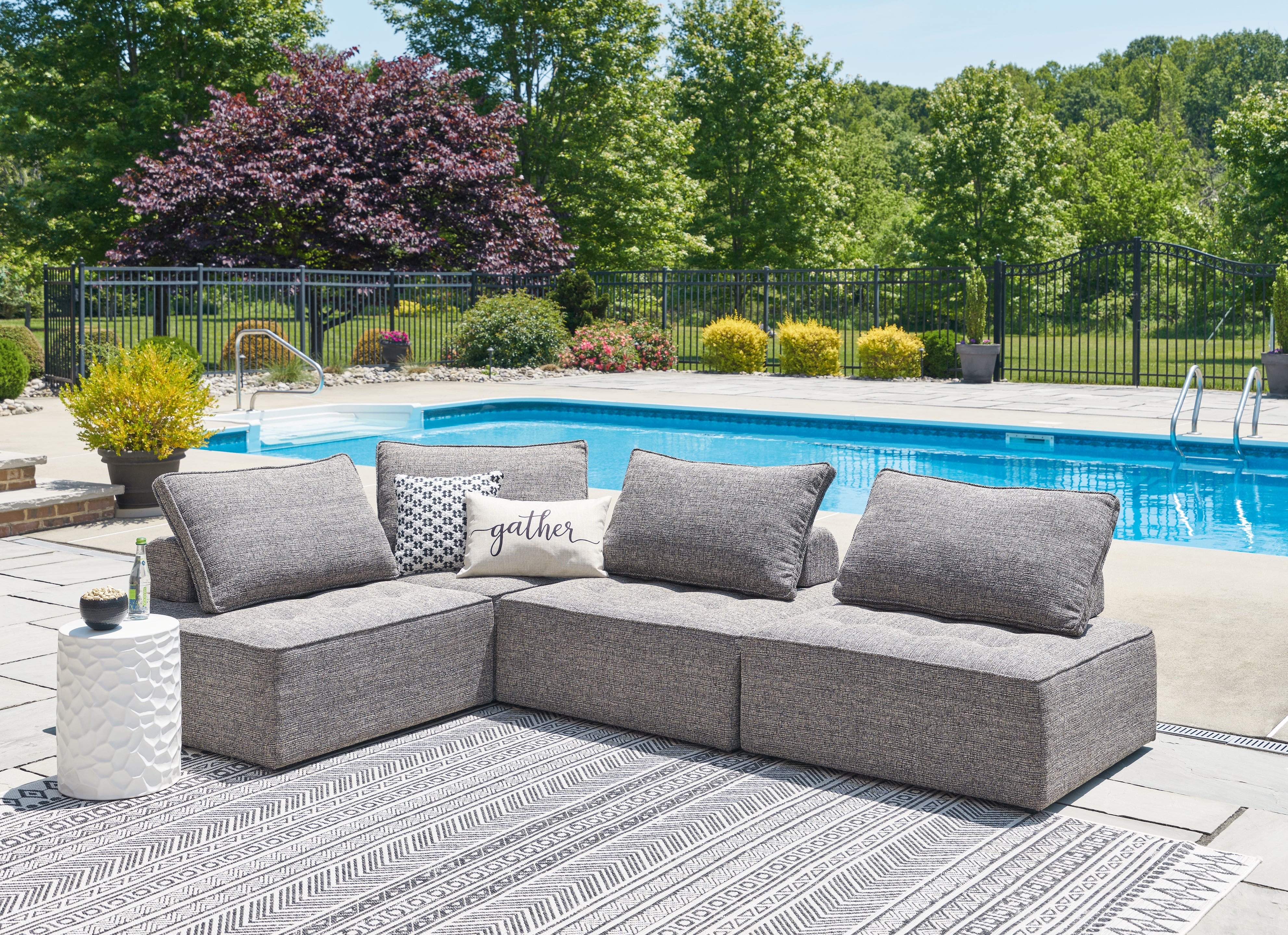 Best Furniture Outlet - Ashley Furniture - Bree Zee Outdoor - 4-Piece Outdoor Sectional / Brown - P160P8