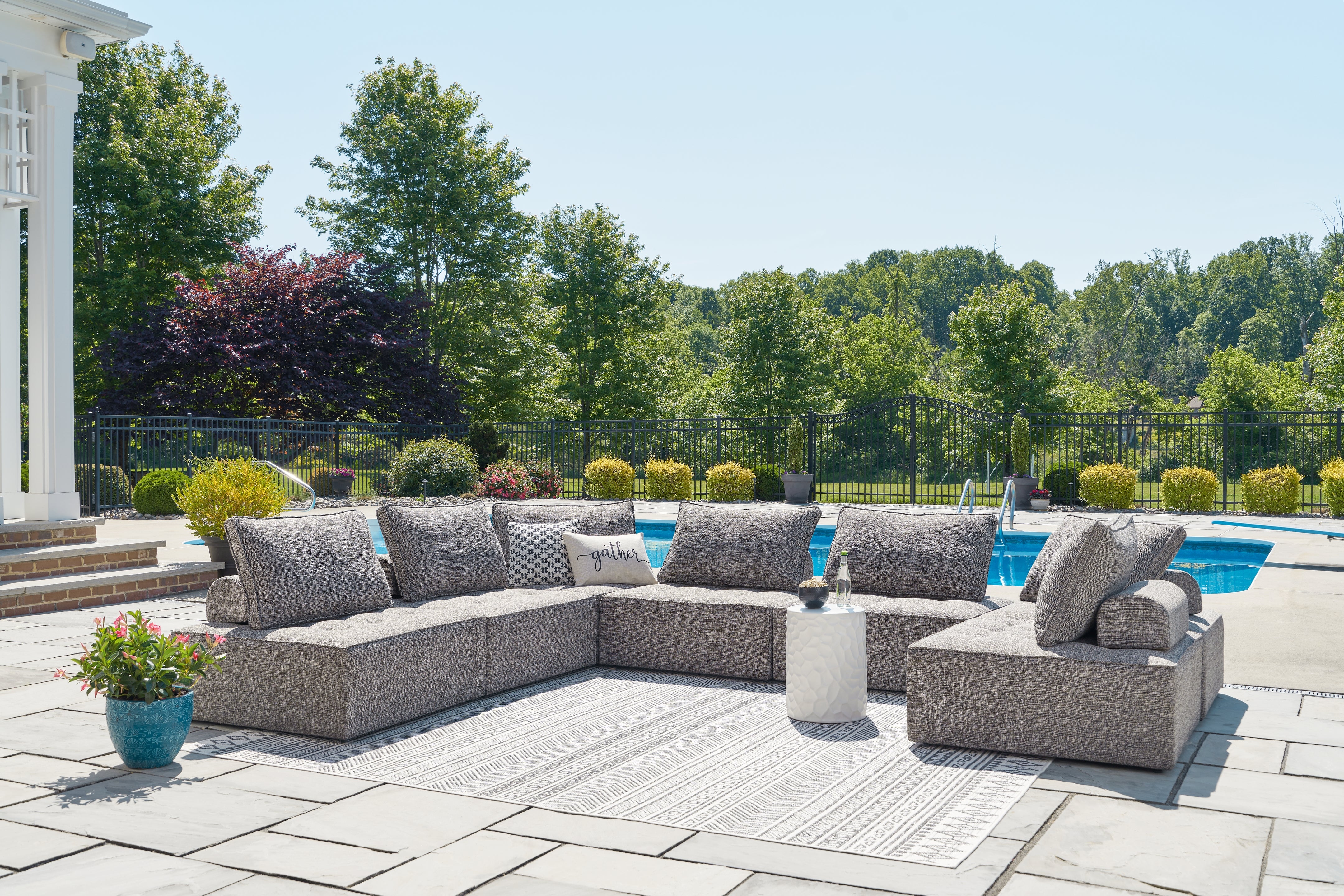 Best Furniture Outlet - Ashley Furniture - Bree Zee Outdoor - 7-Piece Outdoor Sectional / Brown - P160P2