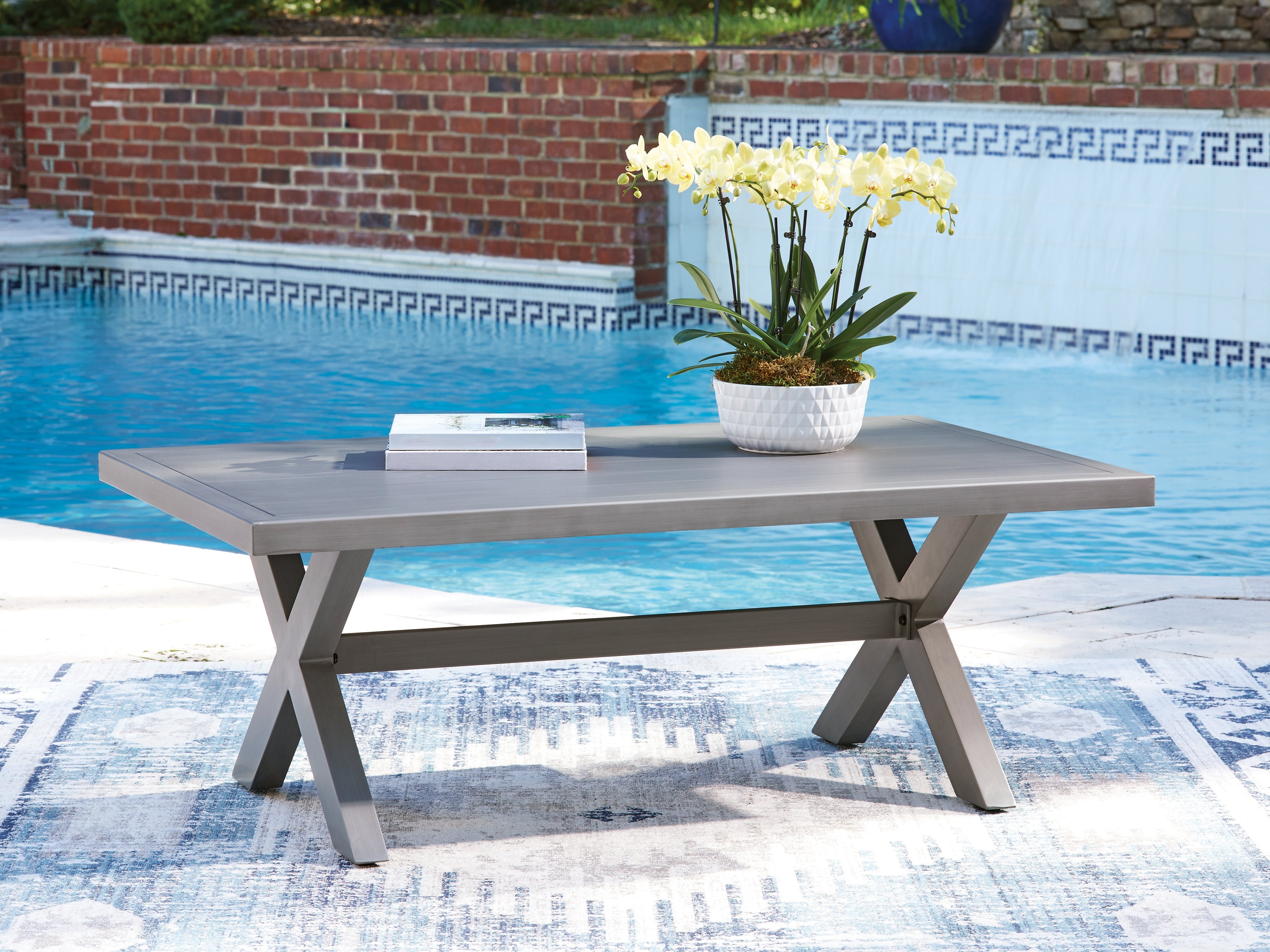 Best Furniture Outlet - Ashley Furniture - Half Moon Beach Outdoor - Rectangular Cocktail Table / Gray - PCP418-701