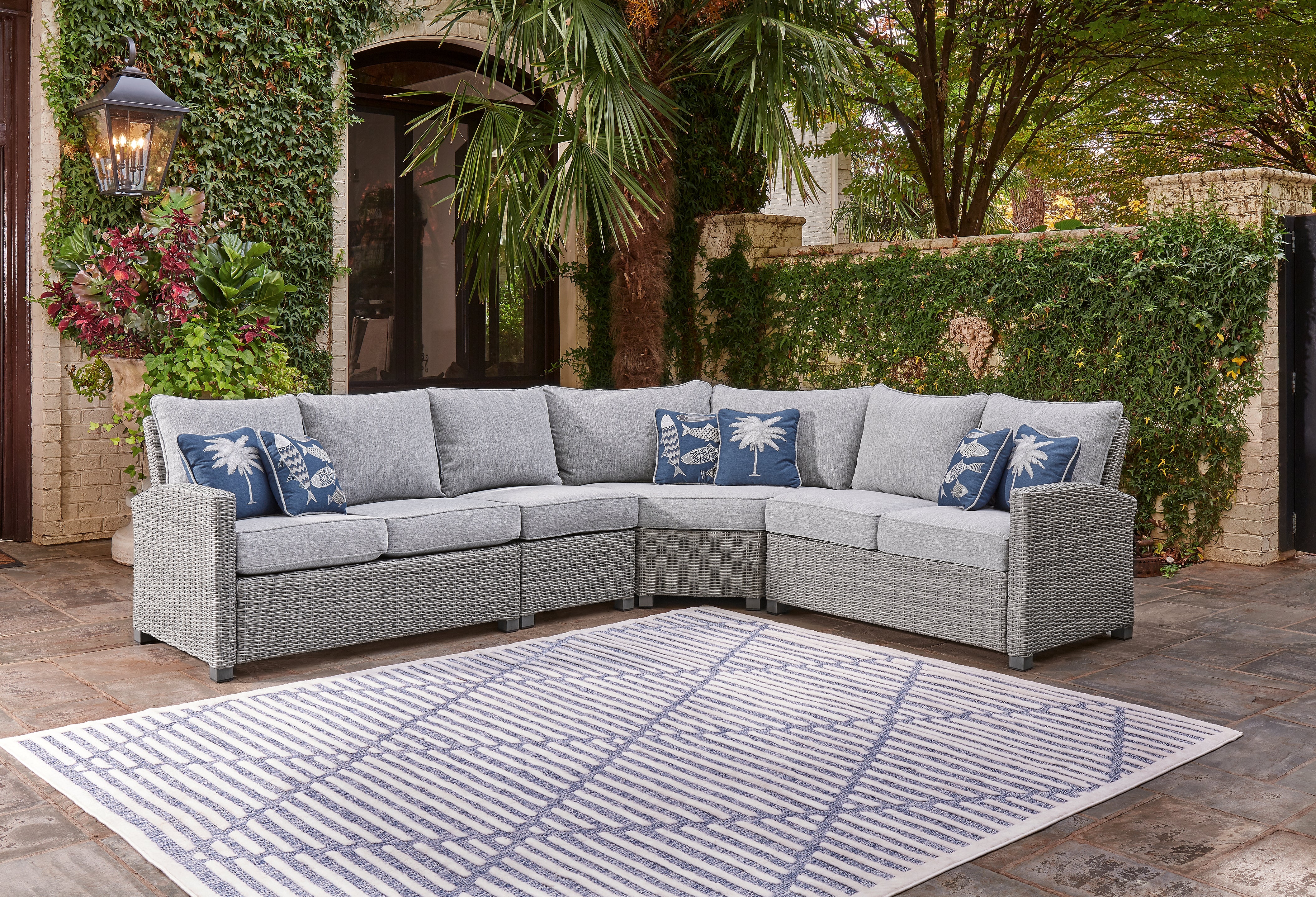 Best Furniture Outlet - Ashley Furniture - Naples Beach Outdoor - 4-Piece Outdoor Sectional / Light Gray - P439P2