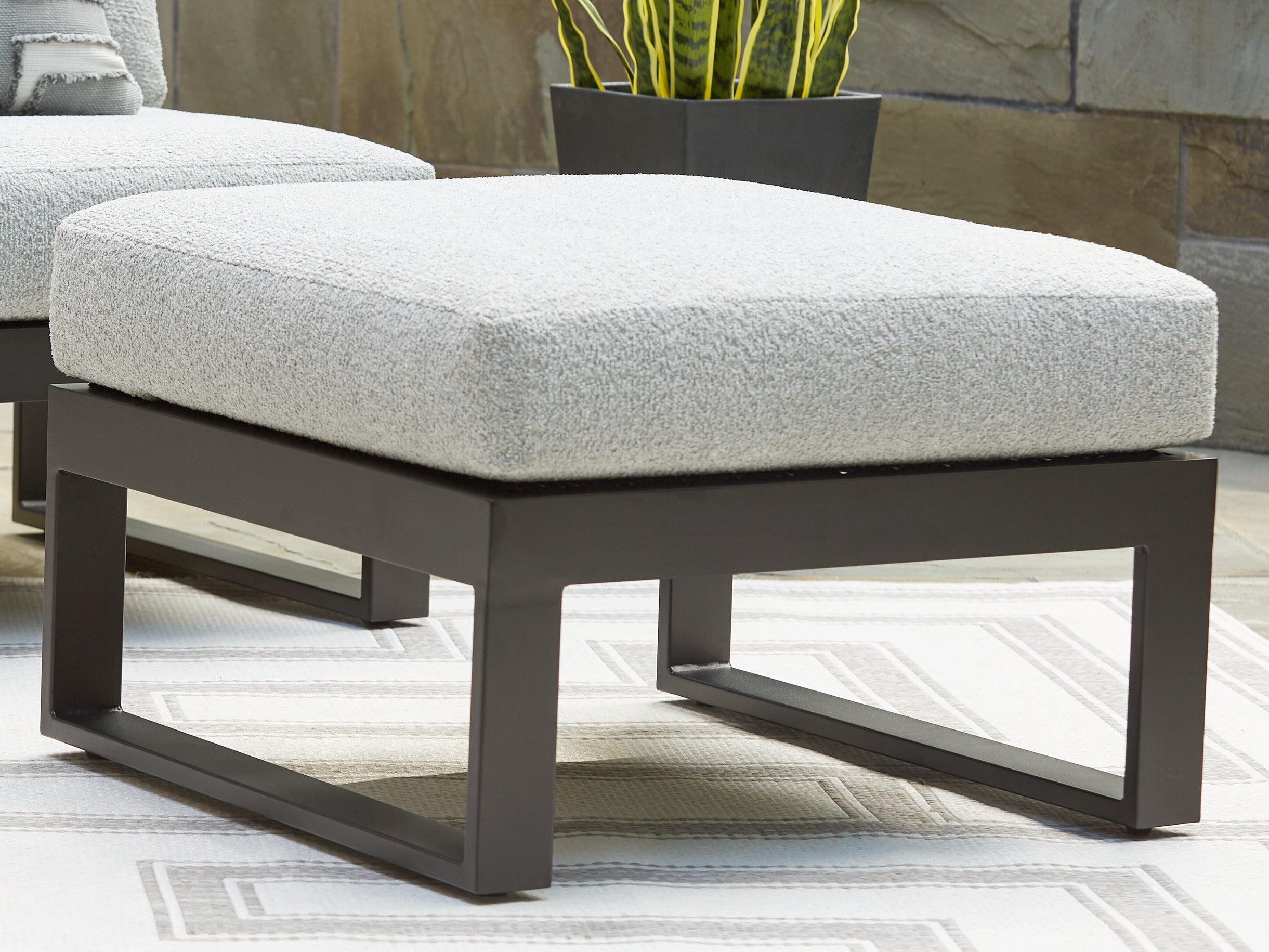 Best Furniture Outlet - Ashley Furniture - Beachloft Outdoor - Ottoman with Cushion / Black/Gray - P490-814